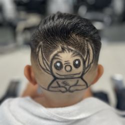 Da Kinez Barbershop - By Richard  Instagram-Richard_the_barber