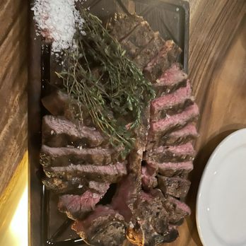 The Cutlery - Porterhouse - Steakhouses Near Me - Honolulu, Hawaii