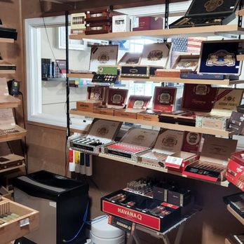 WeSmoke Cigars Shop - shelves of cigars - Cigar Bars Near Me - Villa Rica, Georgia WeSmoke Cigars Shop - shelves of cigars - Cigar Bars Near Me - Villa Rica, Georgia