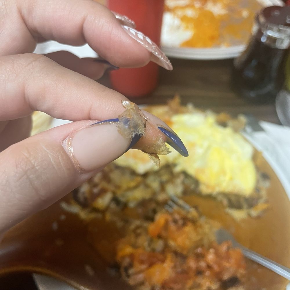 Fili's Cafe - Wax paper or cooked onion husk? - Diners Near Me - Cudahy, Wisconsin Fili's Cafe - Wax paper or cooked onion husk? - Diners Near Me - Cudahy, Wisconsin