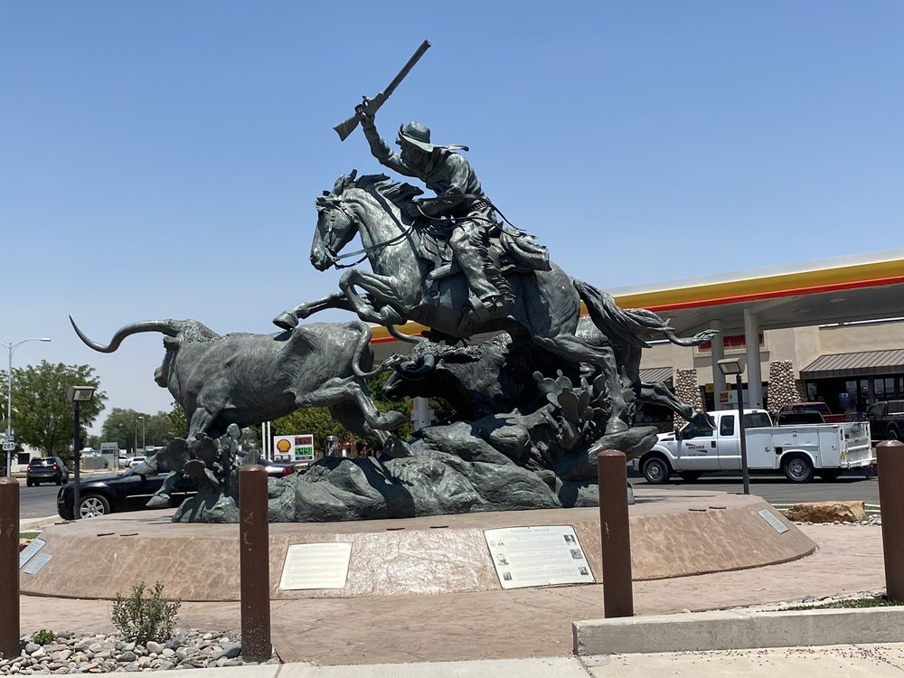 BREWER Updated October 2024 102 N 1st St, Artesia, New Mexico