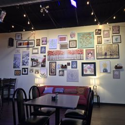 Super cute dining space Super cute dining space