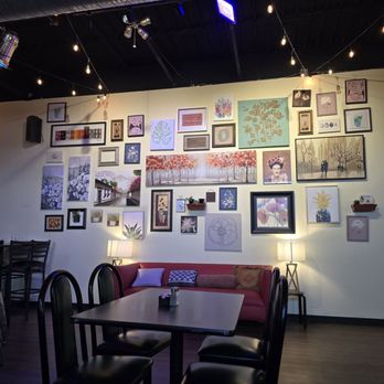 Fresh & Chill - Super cute dining space - Latin American Near Me - St Louis, Missouri Fresh & Chill - Super cute dining space - Latin American Near Me - St Louis, Missouri