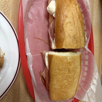 D'aleo Italian Deli - Delis Near Me - Saint Augustine, Florida
