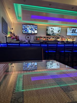 Saap Lao Thai Cuisine & Bar by null