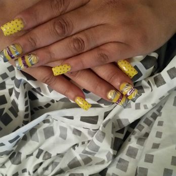 Diva Nails & Spa - Nail Salons Near Me - Fresno, California