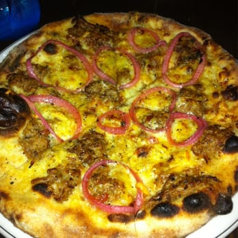 Woodberry Kitchen - BBQ pork flatbread - American Near Me - Baltimore, Maryland Woodberry Kitchen - BBQ pork flatbread - American Near Me - Baltimore, Maryland