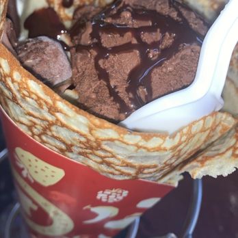 T-Swirl Crepe - Chocolate Nut Party Crepe with no nuts - Desserts Near Me - Great Neck, New York T-Swirl Crepe - Chocolate Nut Party Crepe with no nuts - Desserts Near Me - Great Neck, New York