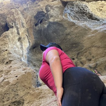 Cave of Munits - Hiking Near Me - West Hills, California Cave of Munits - Hiking Near Me - West Hills, California