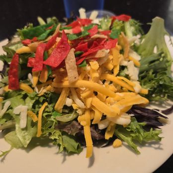Crest Cafe - Mixed Green Salad. Homemade Blue Cheese Dressing. - Breakfast & Brunch Near Me - Riverside, California