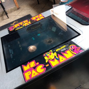 Mr P's Tires - Comfy seats, TV, coffee, free WiFi and Pac-Man! - Tires Near Me - Milwaukee, Wisconsin
