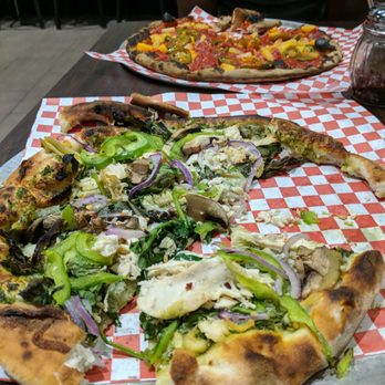 Persona Pizzeria - It's aight nothing special!!! Super long ass wait time to receive your pizza when you dine in!!! - Pizza Near Me - Santa Barbara, California Persona Pizzeria - It's aight nothing special!!! Super long ass wait time to receive your pizza when you dine in!!! - Pizza Near Me - Santa Barbara, California