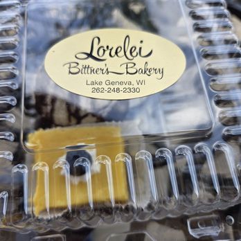 Lorelei Bittner's Bakery - Boxed lemon bar and coconut scoop - Bakeries Near Me - Lake Geneva, Wisconsin
