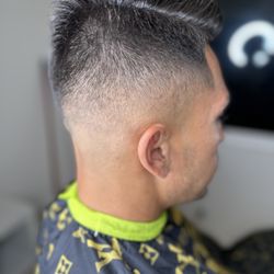 Mi Familia Barbershop