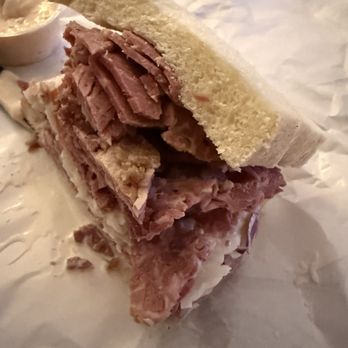 Atlantis Manhattan Deli - NY Special - cold corned beef, coleslaw and thousand island - Delis Near Me - RENO, Nevada Atlantis Manhattan Deli - NY Special - cold corned beef, coleslaw and thousand island - Delis Near Me - RENO, Nevada