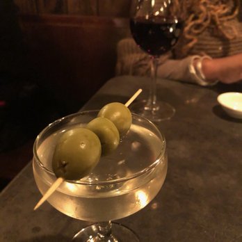 Double Knot - Sushi Bars Near Me - Philadelphia, Pennsylvania Double Knot - Sushi Bars Near Me - Philadelphia, Pennsylvania