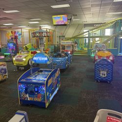 Chuck E. Cheese - Nice big play area