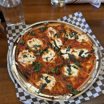 Brix Tavern - Pearl District - Tavern Margherita Pizza (gluten free) - Sports Bars Near Me - Portland, Oregon
