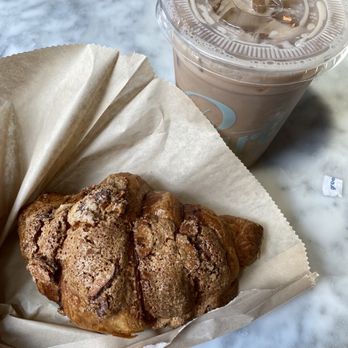 Partners Coffee - Queens - Almond Croissant, Chai Latte - Coffee & Tea Near Me - Long Island City, New York Partners Coffee - Queens - Almond Croissant, Chai Latte - Coffee & Tea Near Me - Long Island City, New York