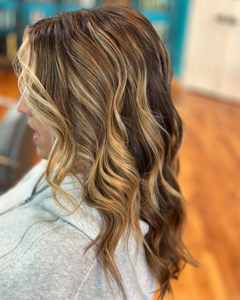 SAMMI NOELLE HAIR & MAKEUP Updated March 2024 10 Photos Reno