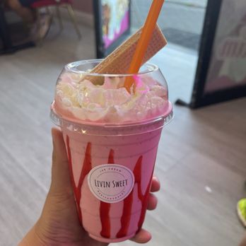 Livin Sweet - Strawberry and cream milkshake - Desserts Near Me - Belmont, California