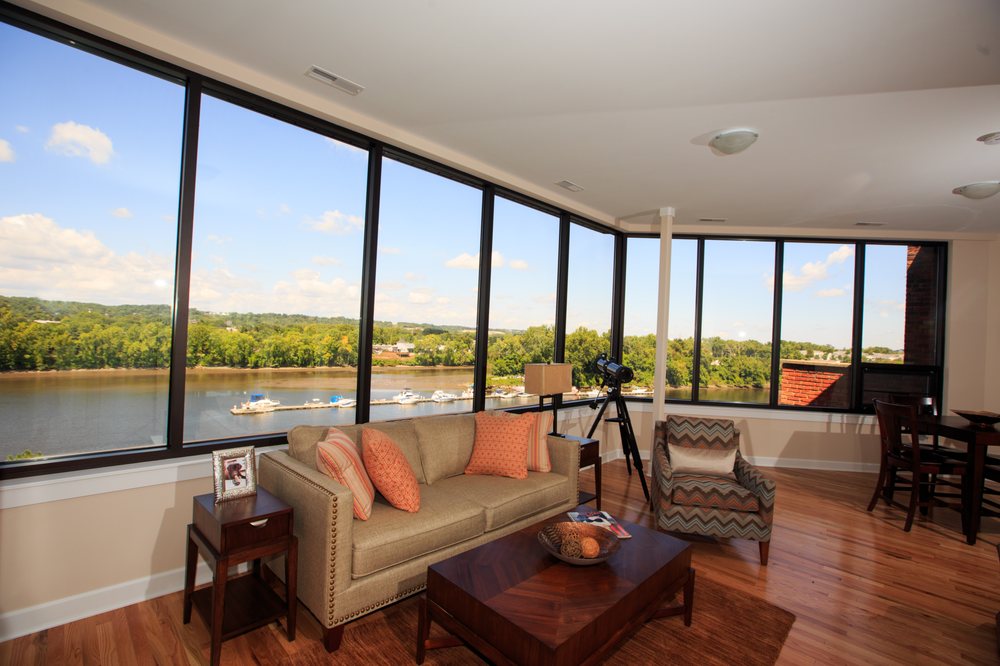 THE HUDSON APARTMENTS Updated September 2024 10 Photos 201 River