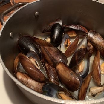 Real Seafood Company Ann Arbor - Amazing mussels - Seafood Near Me - Ann Arbor, Michigan Real Seafood Company Ann Arbor - Amazing mussels - Seafood Near Me - Ann Arbor, Michigan