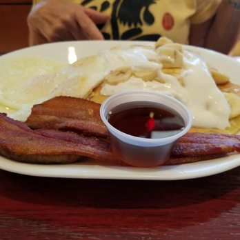 Vanta Cafe - Breakfast & Brunch Near Me - Wailuku, Hawaii