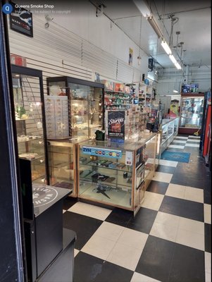 Queens Smoke Shop, 534 Queen Anne Ave N, Seattle, WA 98109, US - MapQuest