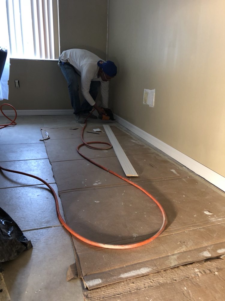 Slide of Movicontractors