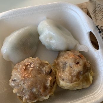 D & D Dim Sum Bakery - Cilantro dumpling and chicken siu mai - Dim Sum Near Me - Elk Grove, California