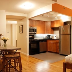 Sanctuary Guest Suites - Expanded Queen Studio (Raja)