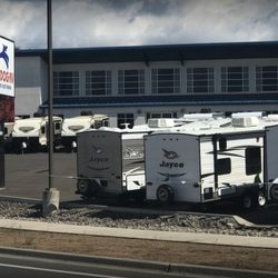 Blue Dog RV - Medford - Our Medford Location