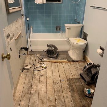 Bay Flood and Fire - Bathroom floor was demolished to dry flooring - Damage Restoration Near Me - Santa Clara, California