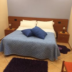 Dimora dell'Etna - Zimmer mit Bett, in dem man super schlafen kann.