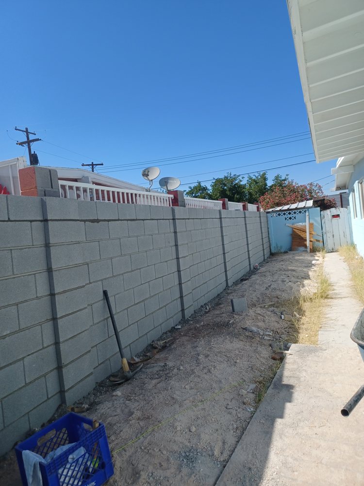 Slide of Mayans & Handyman