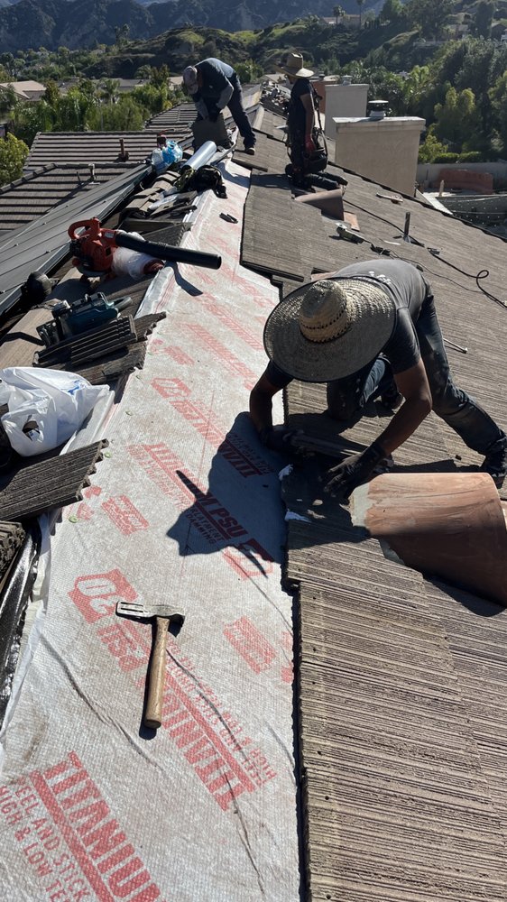 GABRIEL LOPEZ MENILLA RAIN GUTTERS & ROOF REPAIRS Updated August 2024