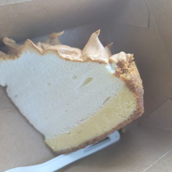 Blue Heaven - Key lime pie - Breakfast & Brunch Near Me - Key West, Florida Blue Heaven - Key lime pie - Breakfast & Brunch Near Me - Key West, Florida