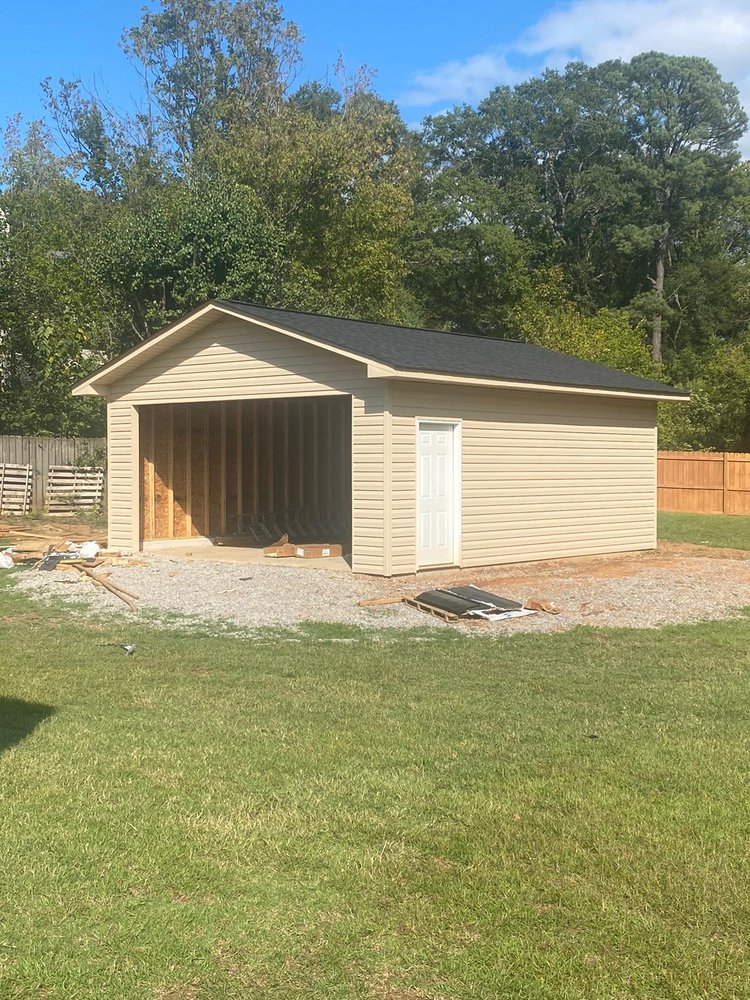 Slide of Reyes Construction