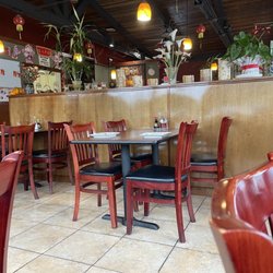 Asian King's Kitchen - Ample space