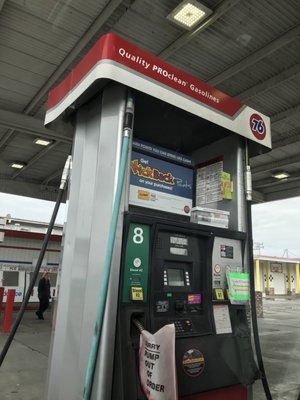 76 Gasoline & Oil Distributor