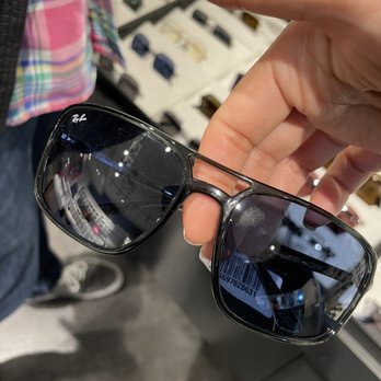 Sunglass Hut - Sunglasses Near Me - New Orleans, Louisiana Sunglass Hut - Sunglasses Near Me - New Orleans, Louisiana