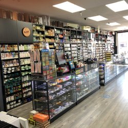 Golden Smoke Shop