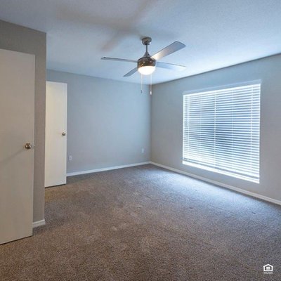 Gateway at Ellington