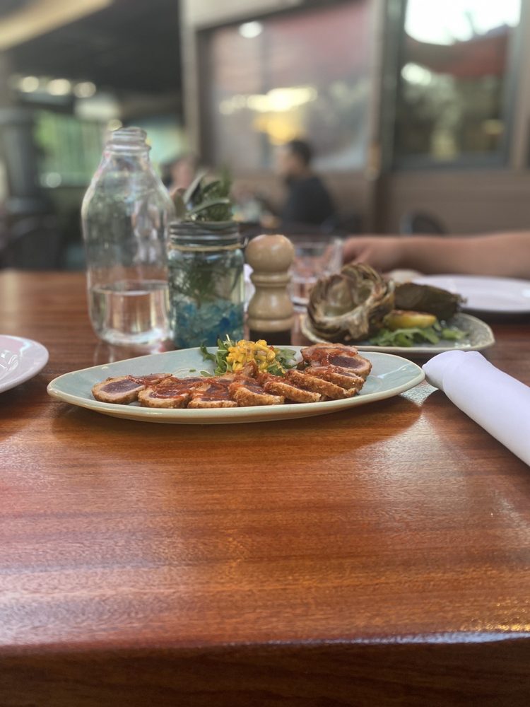 Fumé Bistro & Bar