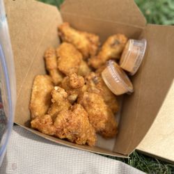 Tum Yumz - Salt and pepper tempura chicken wings