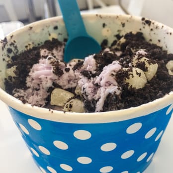 SweetSnow - Taro Snow Ice with Mochi and Oreo - Desserts Near Me - Northridge, California SweetSnow - Taro Snow Ice with Mochi and Oreo - Desserts Near Me - Northridge, California