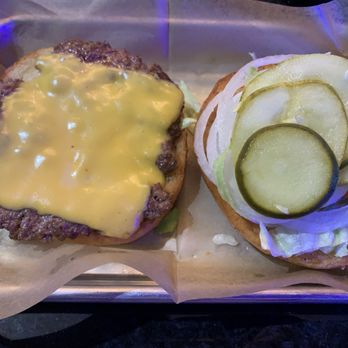 Belleville Bait Shop Bar - Smash Jr - "Jr" because 1 patty, but that's still a big burger! - Whiskey Bars Near Me - Belleville, Michigan