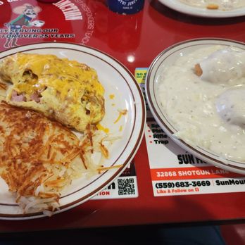 Sandy's Country Junction - All pork omelet - Coffee & Tea Near Me - Clovis, California