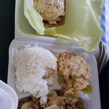 Verna's Drive In - Kahlua pork plate - Hawaiian Near Me - Hilo, Hawaii Verna's Drive In - Kahlua pork plate - Hawaiian Near Me - Hilo, Hawaii